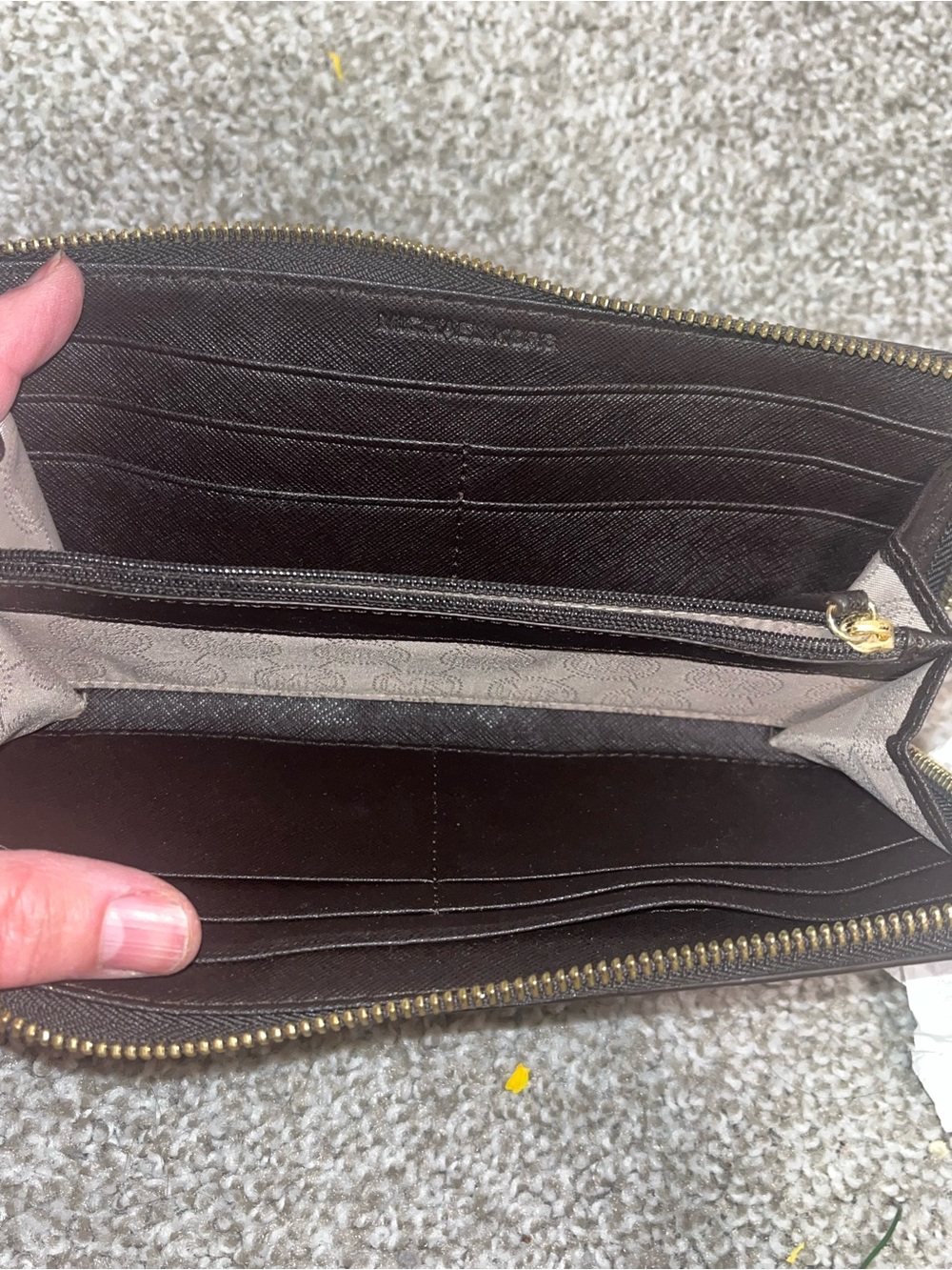 Michael Kors Hamilton Camo Set - Picture 7 of 10
